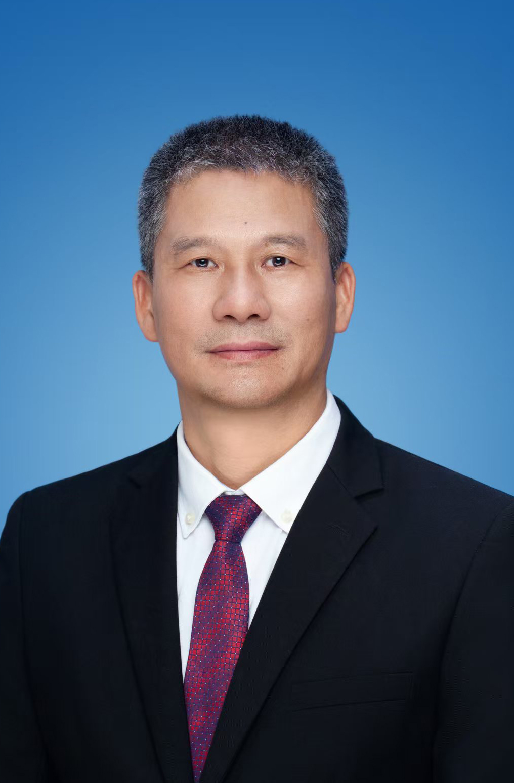 张先勇1.jpg